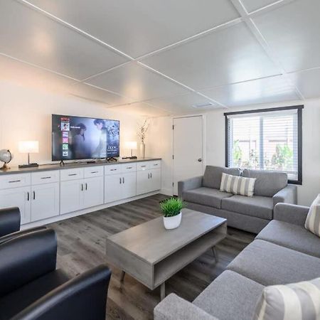 Spacious Disneyland 5 Bedroom 4 Bath House With Game Room アナハイム エクステリア 写真